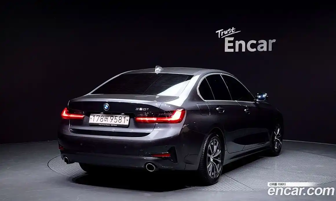 BMW 3-Series 2022 2.0 Автомат в Москве № 193009, фото 5