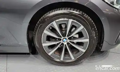 BMW 3-Series 2022 2.0 Автомат в Москве № 193009, миниатюра 9