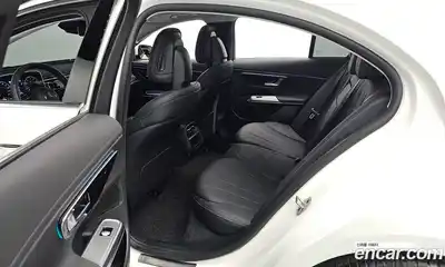 Mercedes-Benz E-Class 2025 2.0 Автомат в Москве № 193754, миниатюра 5