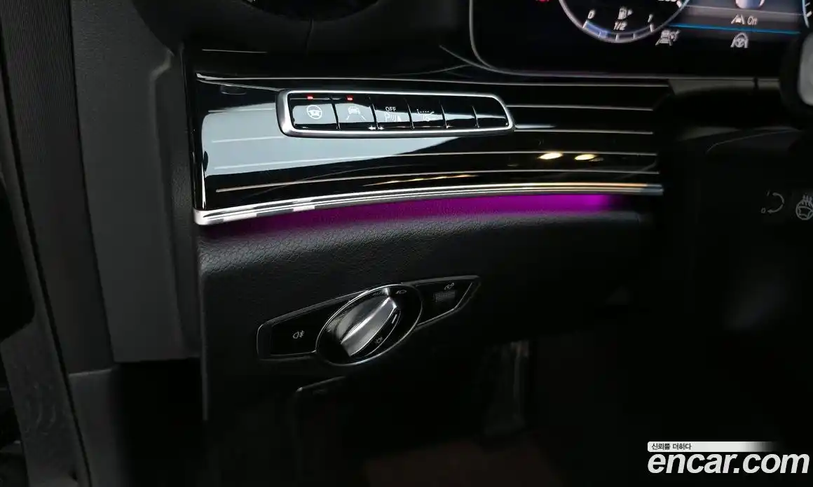 Mercedes-Benz E-Class 2019 3.0 Автомат в Москве № 194117, фото 16