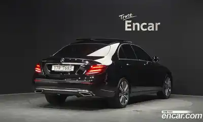 Mercedes-Benz E-Class 2019 3.0 Автомат в Москве № 194117, миниатюра 2