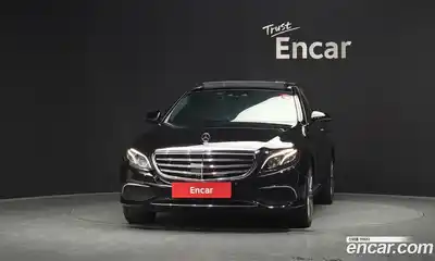 Mercedes-Benz E-Class 2019 3.0 Автомат в Москве № 194117, миниатюра 3