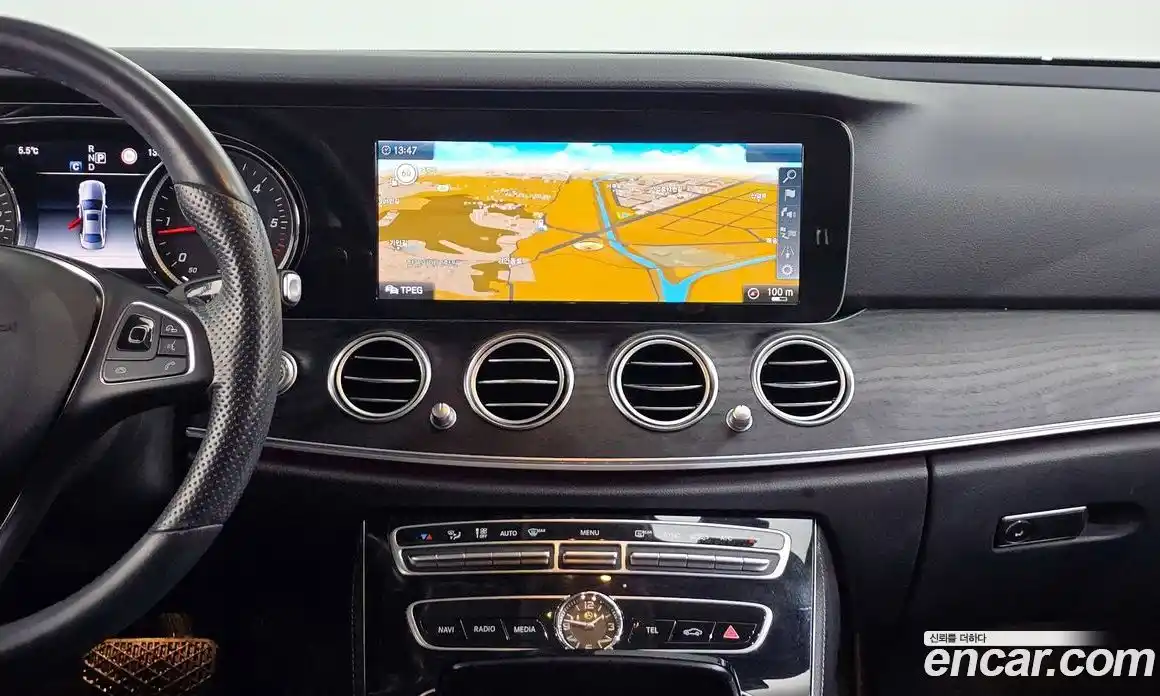 Mercedes-Benz E-Class 2017 1.9 Автомат в Москве № 194206, фото 14