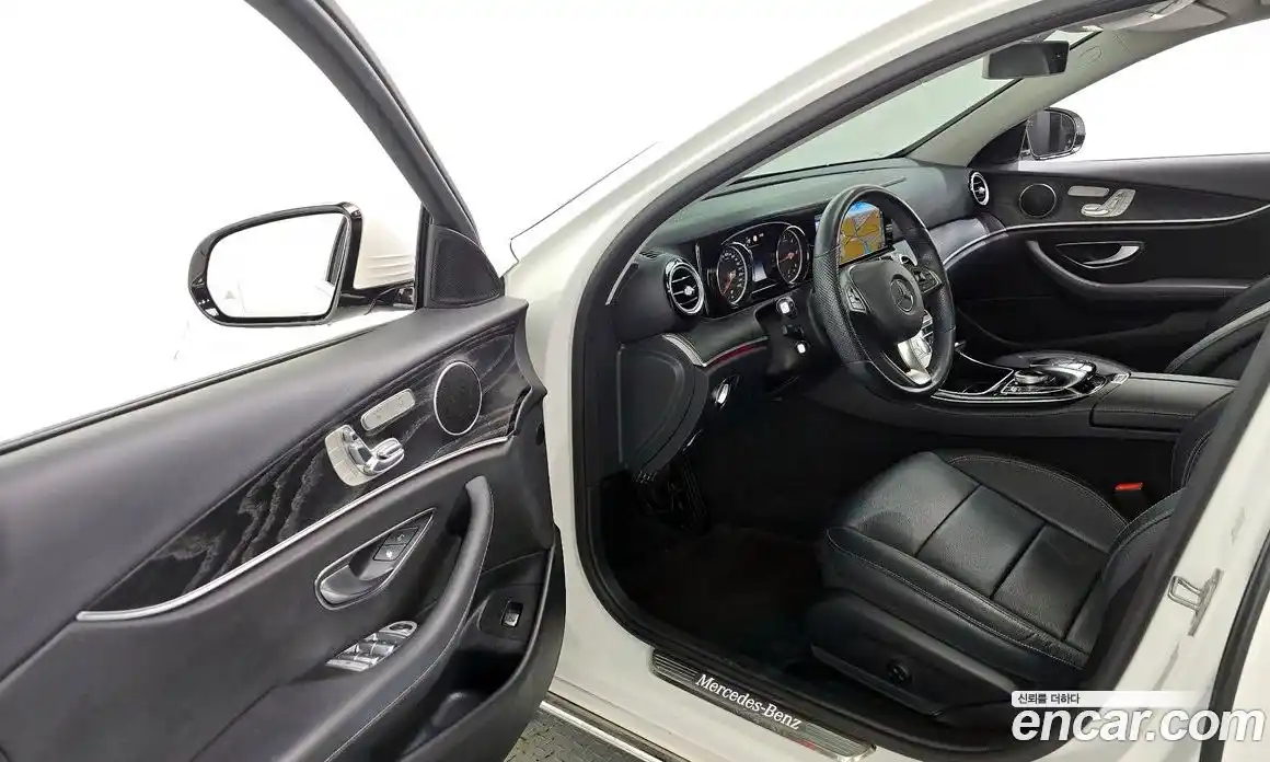 Mercedes-Benz E-Class 2017 1.9 Автомат в Москве № 194206, фото 10