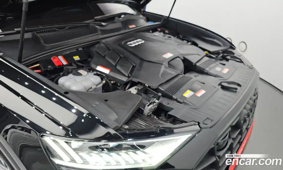 Audi Q8 2023 3.0 Автомат в Москве № 196031, фото 8