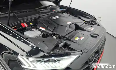 Audi Q8 2023 3.0 Автомат в Москве № 196031, миниатюра 8