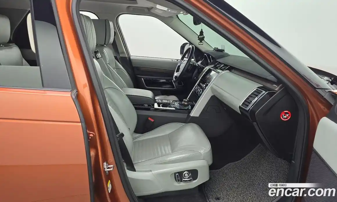 Land Rover Discovery 2017 3.0 Автомат в Москве № 198260, фото 5