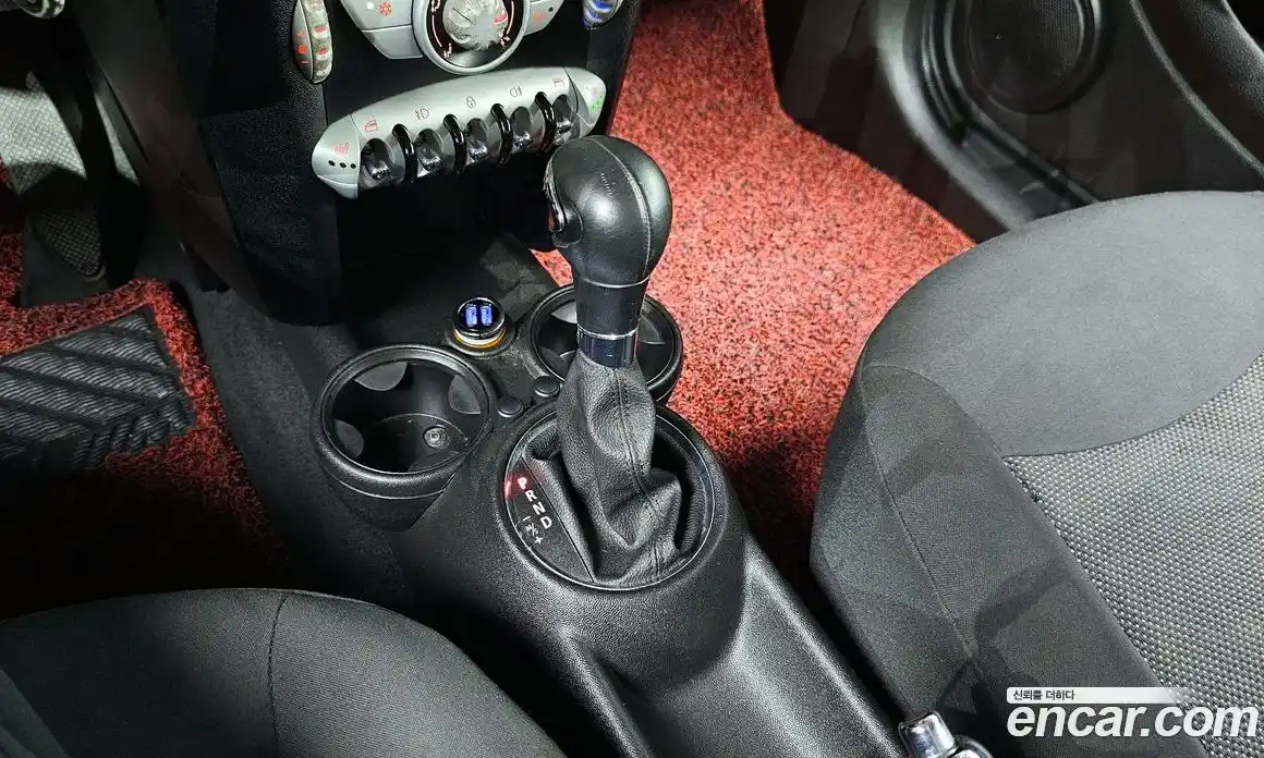 Mini Cooper 2010 1.6 Автомат в Москве № 198452, фото 9