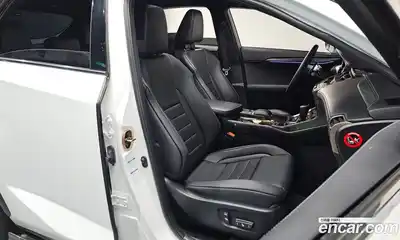 Lexus NX 2020 2.0 Автомат в Москве № 198717, миниатюра 4