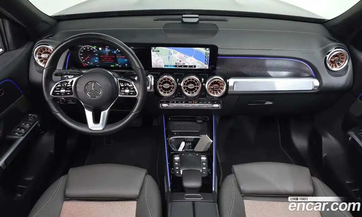 Mercedes-Benz EQB 2023 0.2 Автомат в Москве № 200339, фото 14