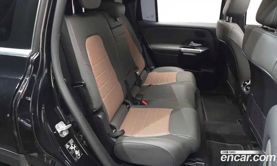 Mercedes-Benz EQB 2023 0.2 Автомат в Москве № 200339, фото 16