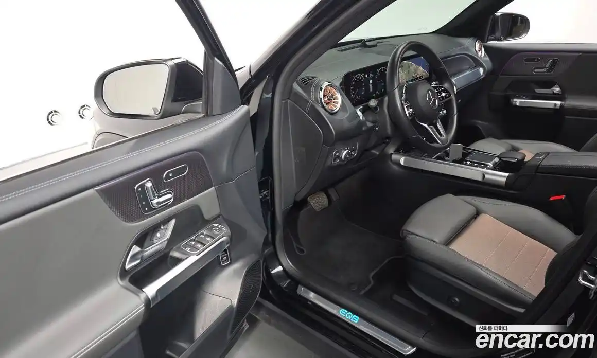 Mercedes-Benz EQB 2023 0.2 Автомат в Москве № 200339, фото 4