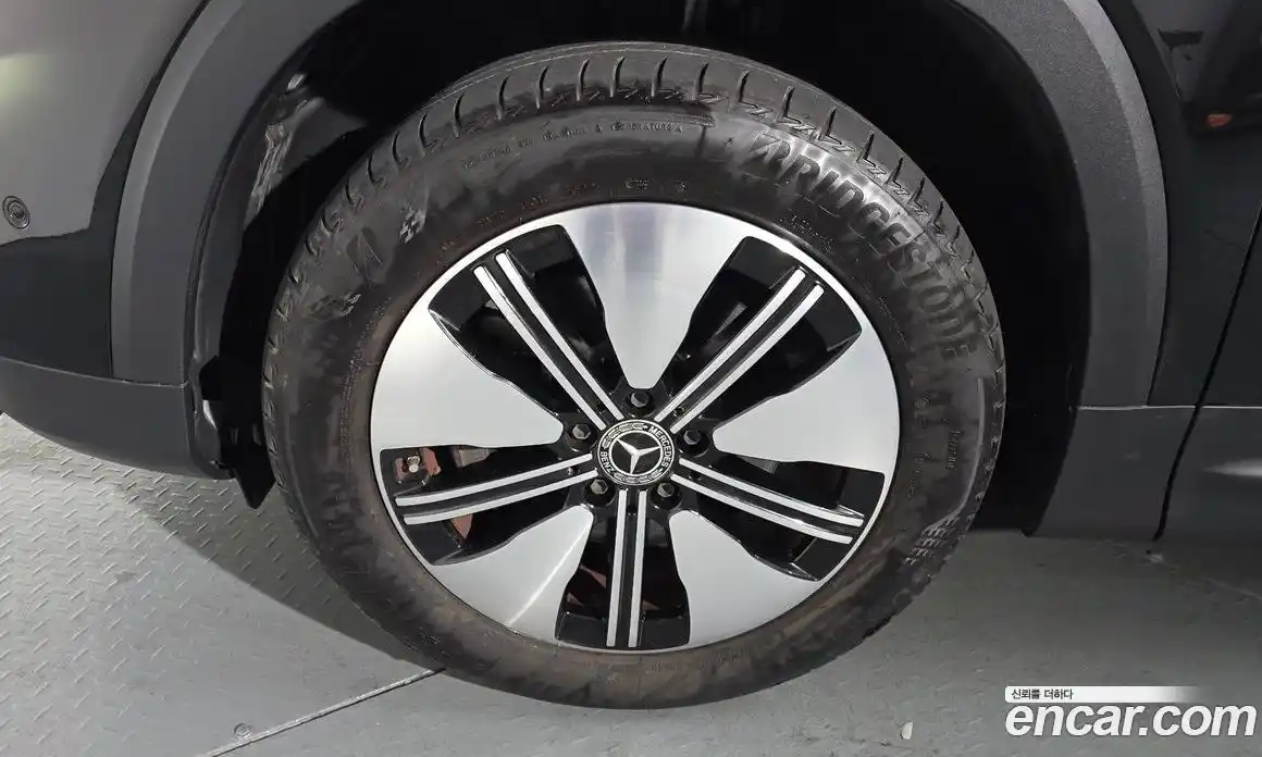 Mercedes-Benz EQB 2023 0.2 Автомат в Москве № 200339, фото 5