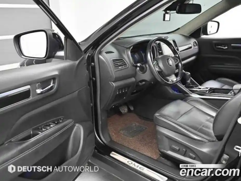 Renault QM6 2017 2.0 Автомат в Москве № 210047, фото 11