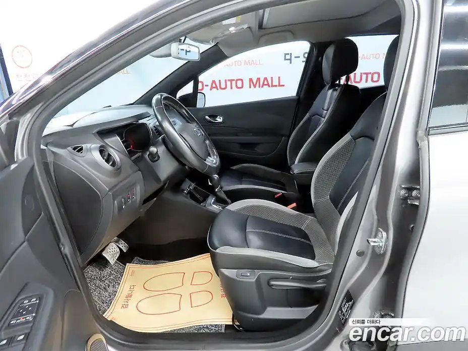 Renault QM3 2018 1.5 Автомат в Москве № 210088, фото 6