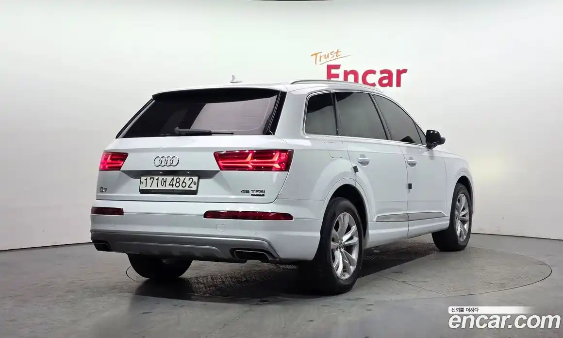 Audi Q7 2019 2.0 Автомат в Москве № 212426, фото 4