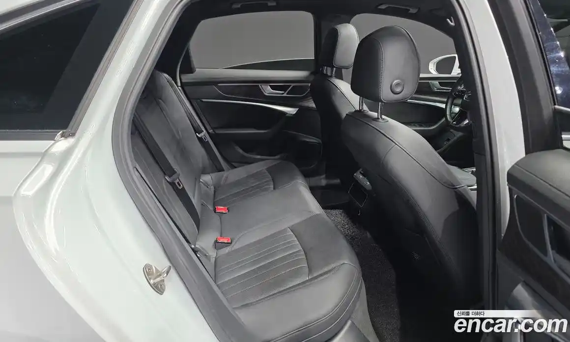 Audi A6 2020 2.0 Автомат в Москве № 212502, фото 12