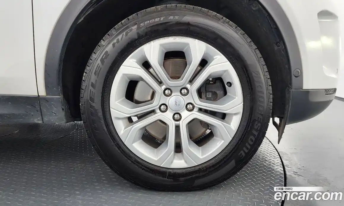 Land Rover Discovery Sport 2021 2.0 Автомат в Москве № 213564, фото 15