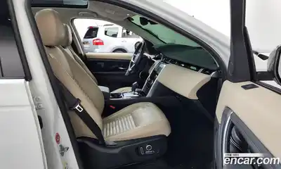 Land Rover Discovery Sport 2021 2.0 Автомат в Москве № 213564, миниатюра 4