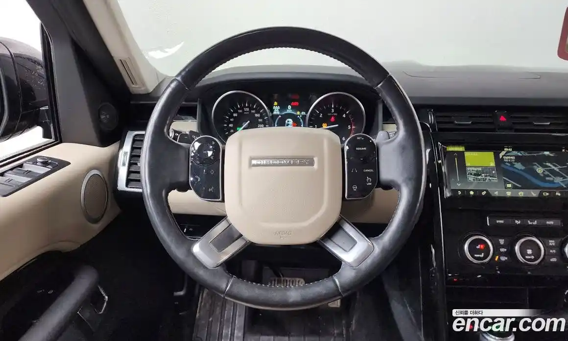 Land Rover Discovery 2019 2.0 Автомат в Москве № 213600, фото 13