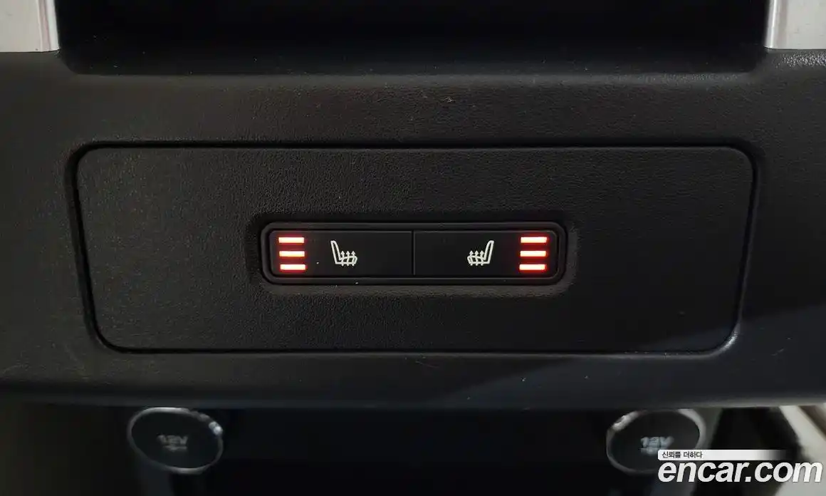 Land Rover Discovery 2019 2.0 Автомат в Москве № 213600, фото 18