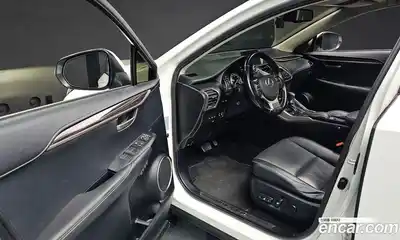 Lexus NX 2017 2.5 Автомат в Москве № 214596, миниатюра 11