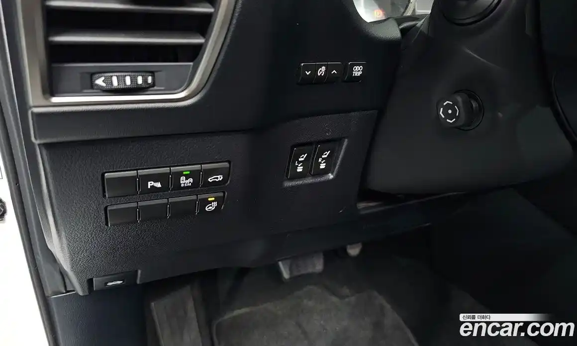 Lexus NX 2017 2.5 Автомат в Москве № 214596, фото 18