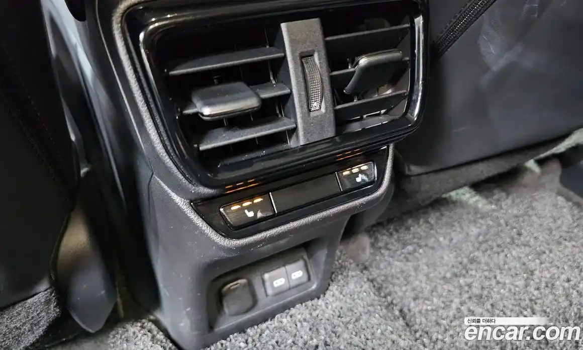 Lexus NX 2024 2.5 Автомат в Москве № 214601, фото 4