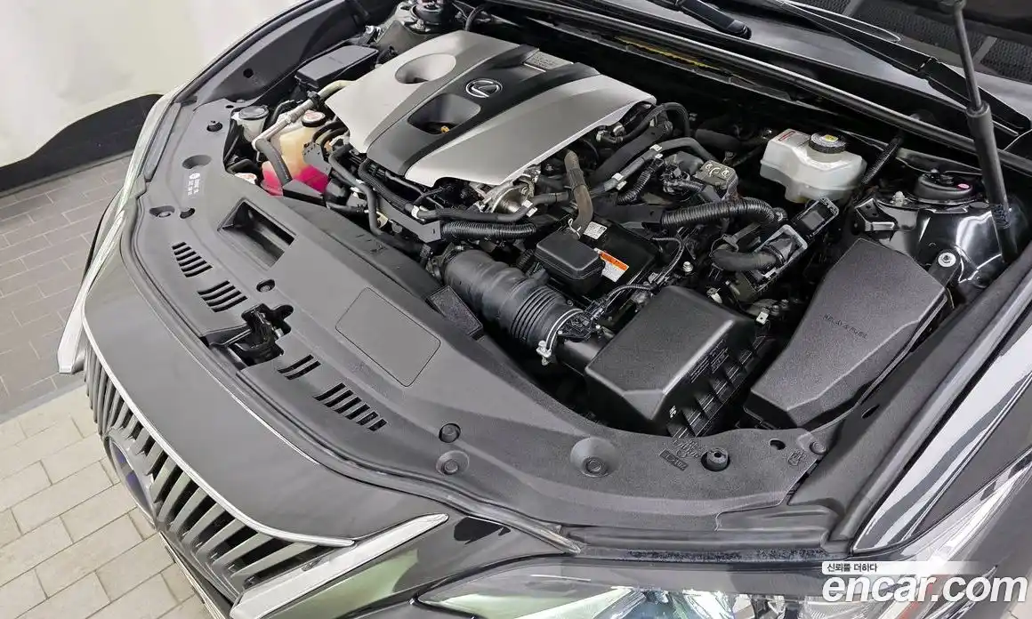 Lexus ES 2019 2.5 Автомат в Москве № 214697, фото 14