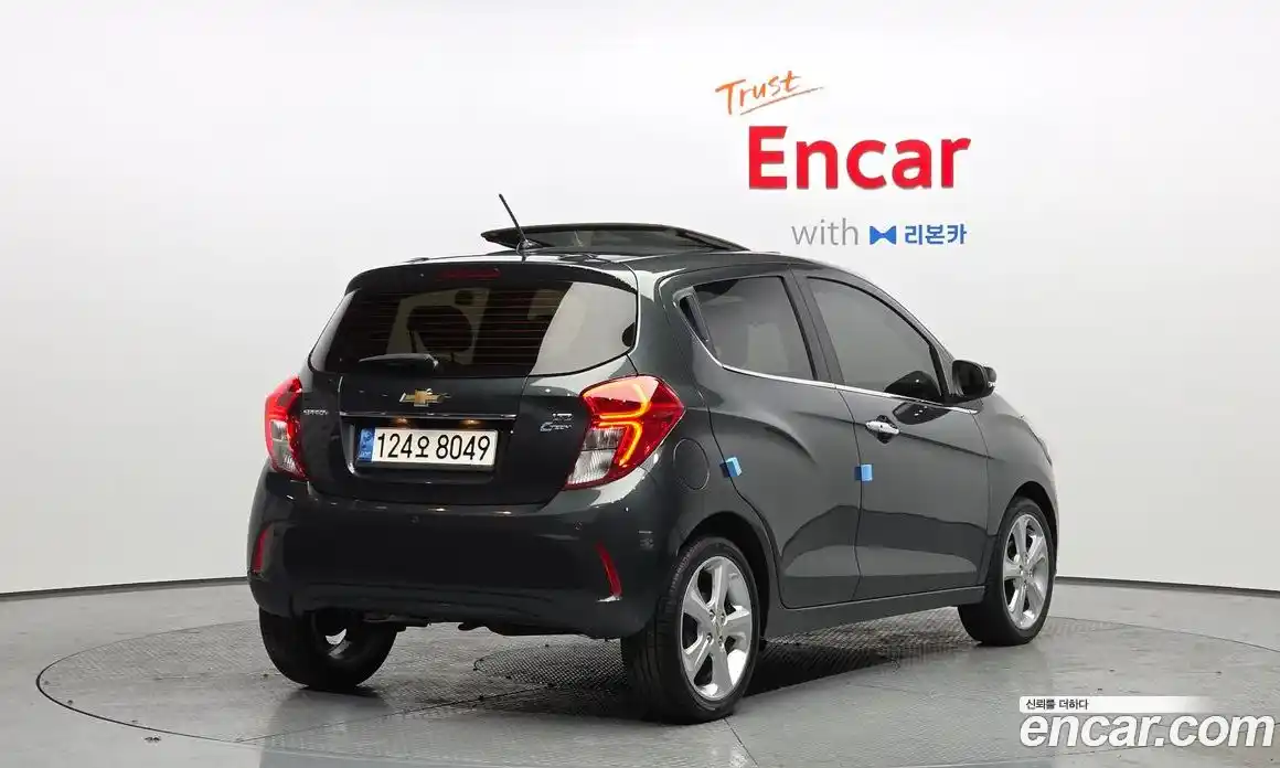 Chevrolet Spark 2017 1.0 Автомат в Москве № 217964, фото 13