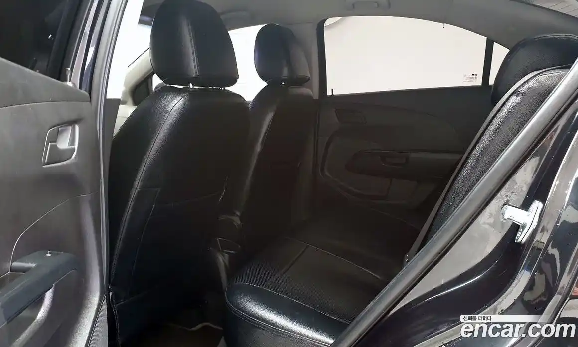 Chevrolet Aveo 2013 1.6 Автомат в Москве № 219672, фото 15