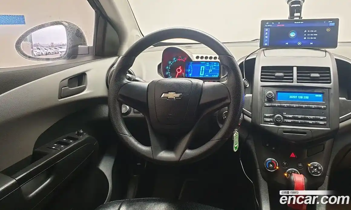 Chevrolet Aveo 2013 1.6 Автомат в Москве № 219672, фото 10