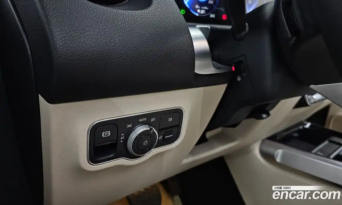 Mercedes-Benz EQB 2025 0.2 Автомат в Москве № 220891, фото 16