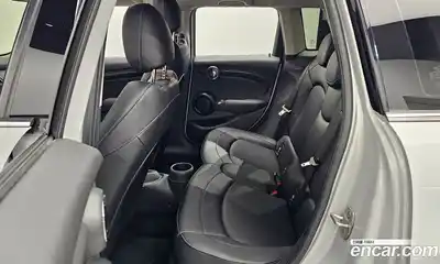 Mini Cooper 2015 1.5 Автомат в Москве № 221279, миниатюра 6