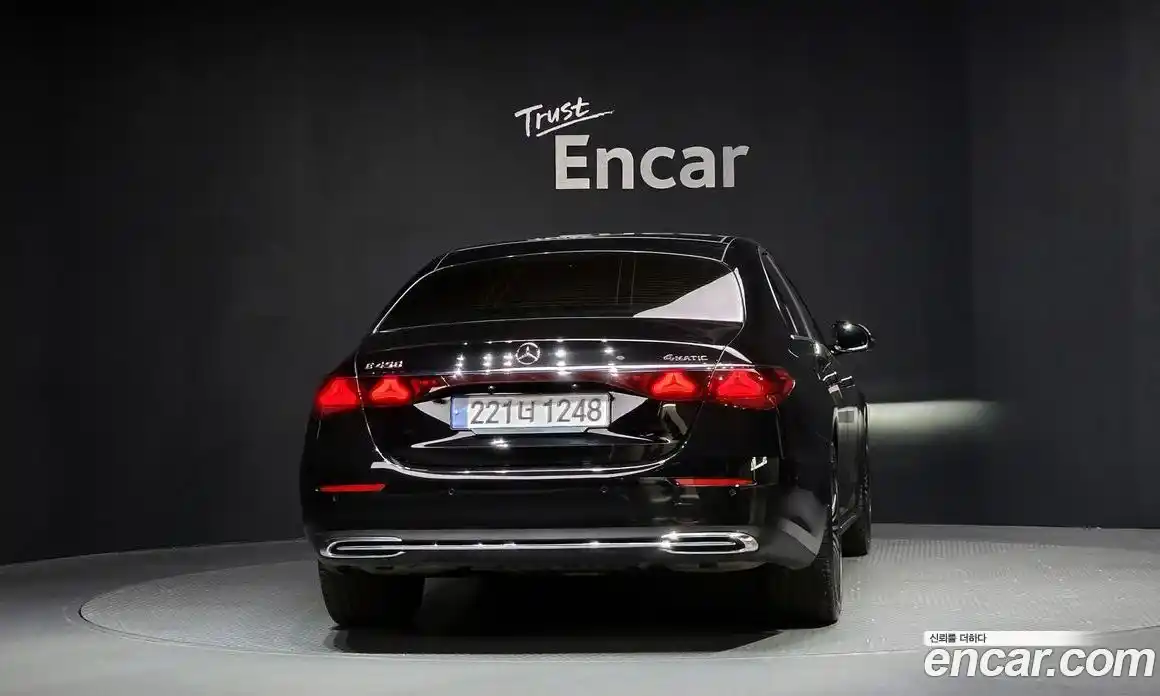 Mercedes-Benz E-Class 2024 3.0 Автомат в Москве № 222014, фото 19