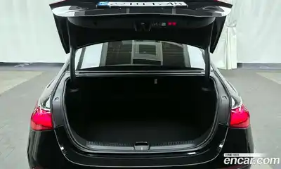 Mercedes-Benz E-Class 2024 3.0 Автомат в Москве № 222014, миниатюра 2