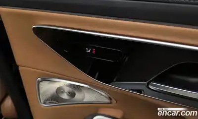 Mercedes-Benz E-Class 2024 3.0 Автомат в Москве № 222014, миниатюра 3