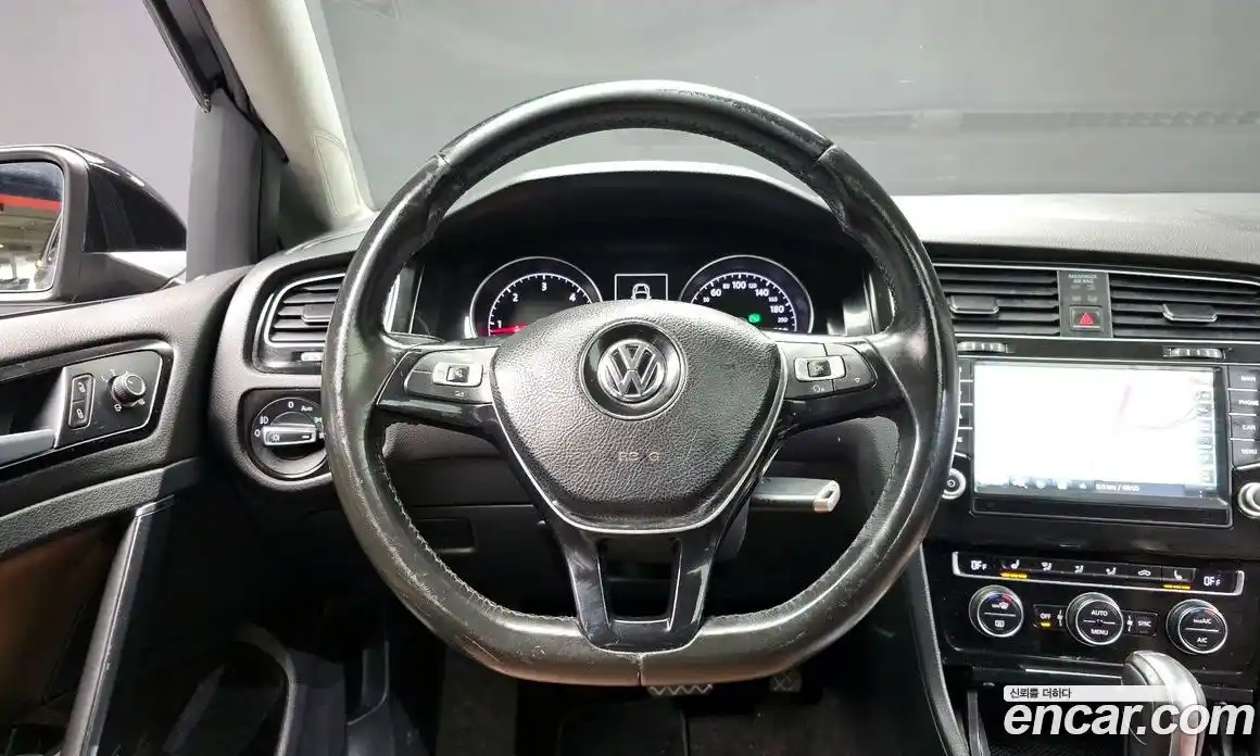 Volkswagen Golf 2015 2.0 Автомат в Москве № 224042, фото 5