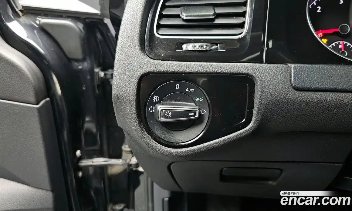 Volkswagen Golf 2015 2.0 Автомат в Москве № 224042, фото 9