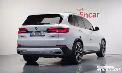 BMW X5 2023 3.0 Автомат в Москве № 228327, миниатюра 2