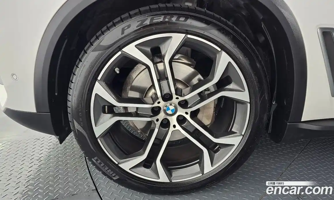 BMW X5 2023 3.0 Автомат в Москве № 228327, фото 5