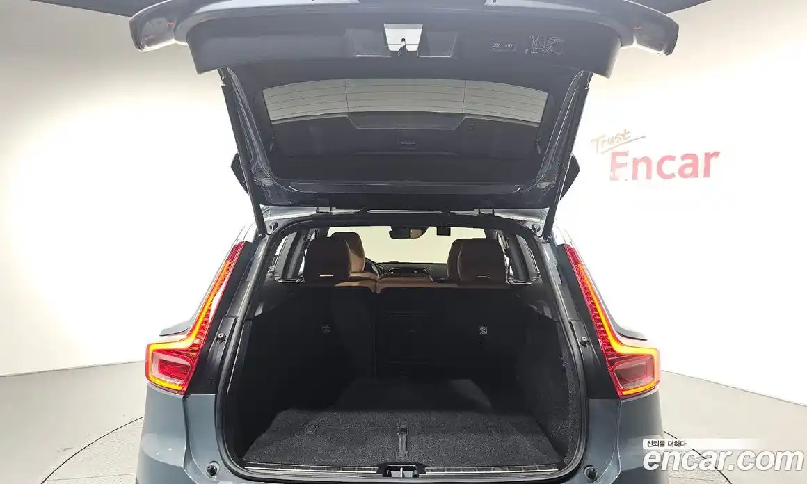 Volvo XC40 2022 2.0 Автомат в Москве № 230371, фото 20