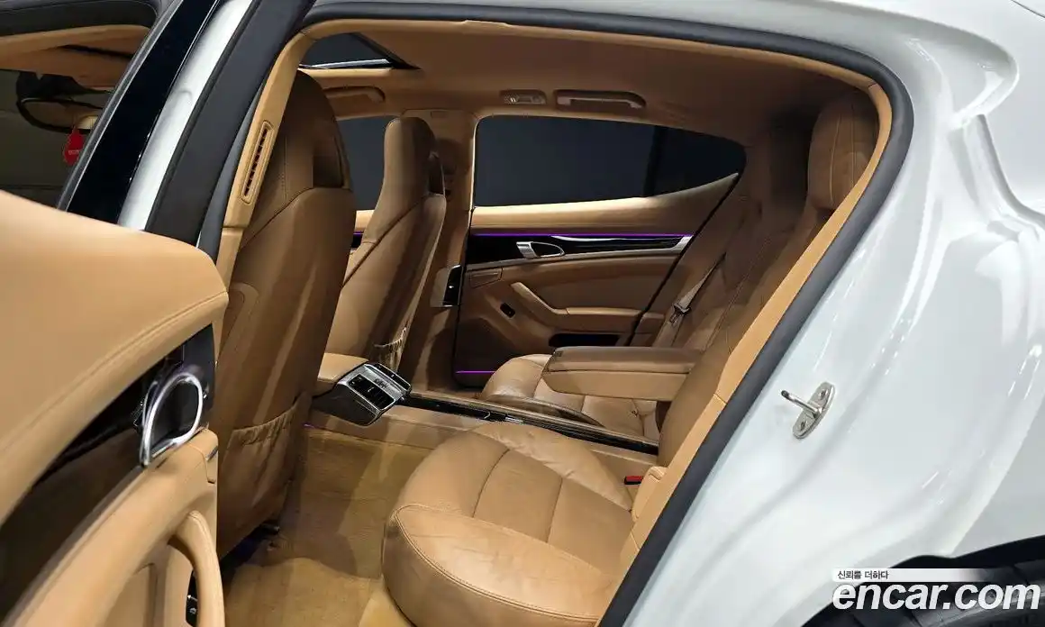 Porsche Panamera 2011 4.8 Автомат в Москве № 230994, фото 10