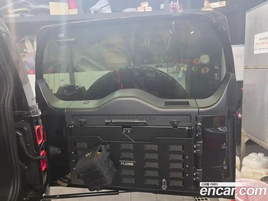 Land Rover Defender 2024 3.0 Автомат в Москве № 231329, фото 12