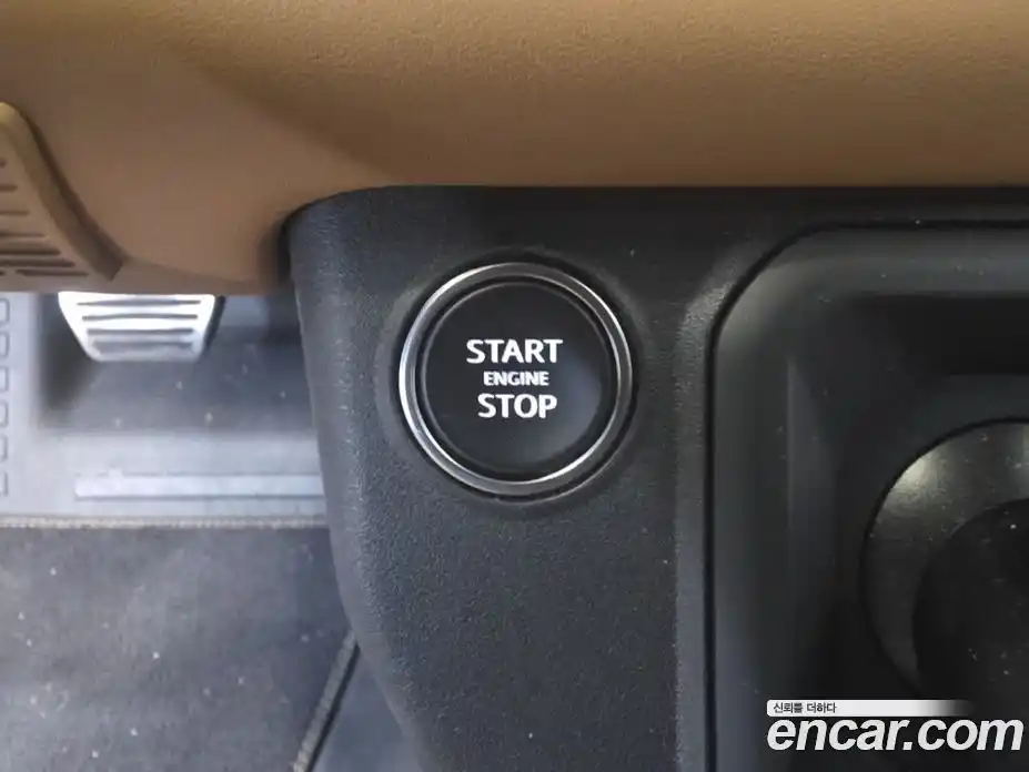 Land Rover Defender 2024 3.0 Автомат в Москве № 231329, фото 15