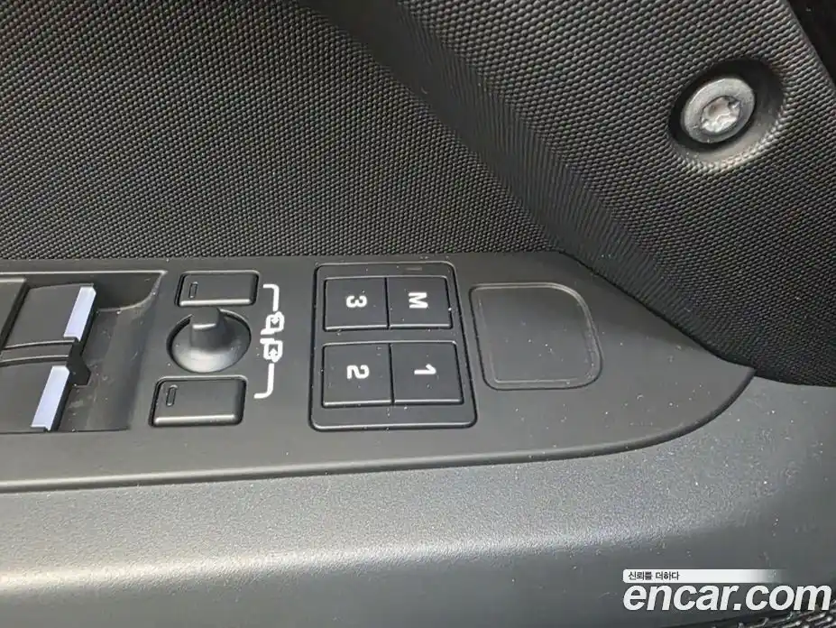 Land Rover Defender 2024 3.0 Автомат в Москве № 231329, фото 17