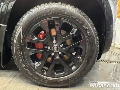 Land Rover Defender 2024 3.0 Автомат в Москве № 231329, миниатюра 7