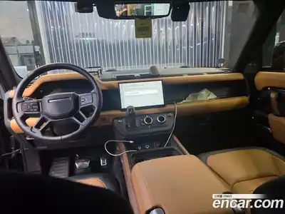 Land Rover Defender 2024 3.0 Автомат в Москве № 231329, миниатюра 8