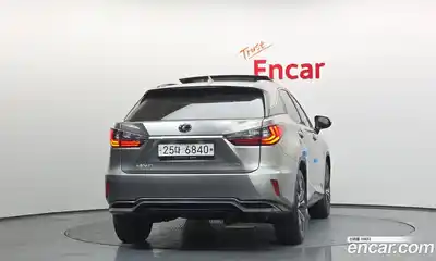 Lexus RX 2019 3.5 Автомат в Москве № 232031, миниатюра 2