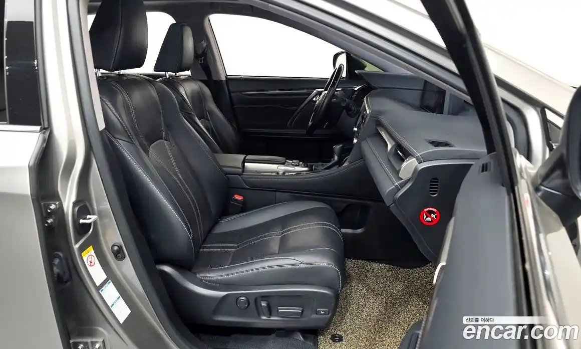 Lexus RX 2019 3.5 Автомат в Москве № 232031, фото 10